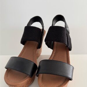 Black Women's Sandals